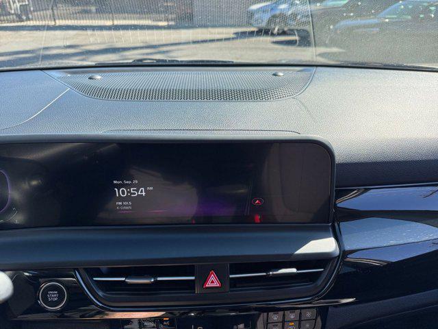 used 2025 Kia Seltos car, priced at $21,501