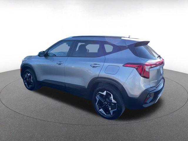 used 2025 Kia Seltos car, priced at $21,857