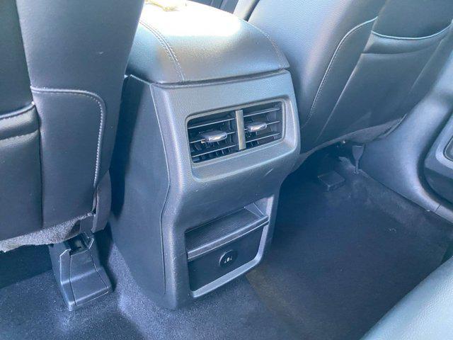 used 2023 Ford Edge car, priced at $18,129