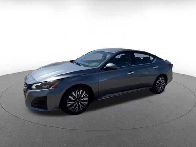 used 2023 Nissan Altima car, priced at $17,530