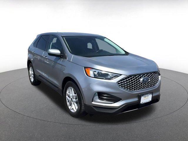 used 2024 Ford Edge car, priced at $22,098