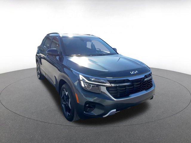 used 2025 Kia Seltos car, priced at $21,733