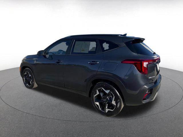 used 2025 Kia Seltos car, priced at $21,733