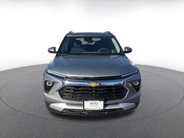 used 2025 Chevrolet TrailBlazer car, priced at $20,659