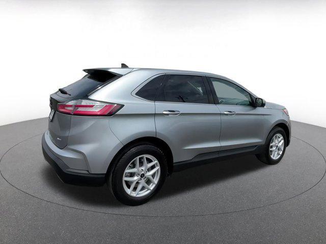 used 2024 Ford Edge car, priced at $21,358