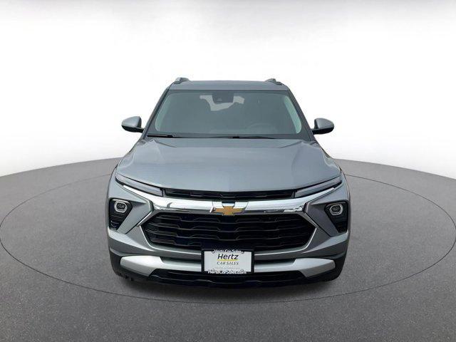 used 2025 Chevrolet TrailBlazer car, priced at $20,148