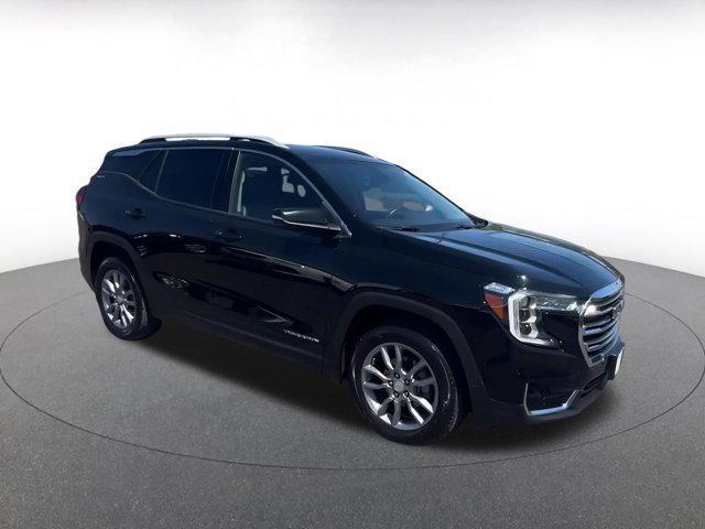 used 2024 GMC Terrain car, priced at $25,165