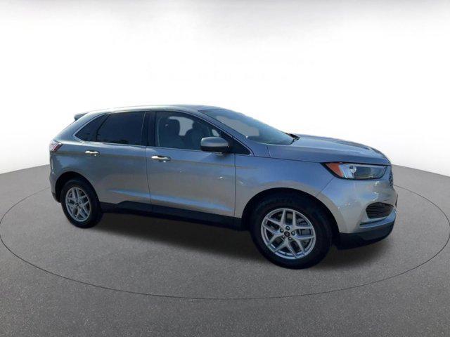 used 2024 Ford Edge car, priced at $24,183