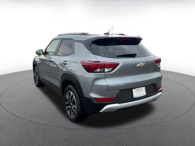 used 2025 Chevrolet TrailBlazer car, priced at $20,171