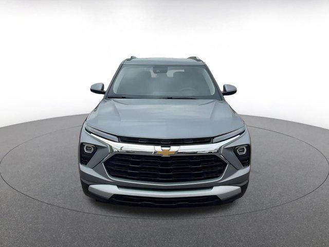 used 2025 Chevrolet TrailBlazer car, priced at $20,171