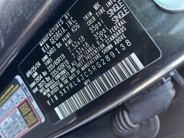 used 2024 Kia Sorento car, priced at $30,195
