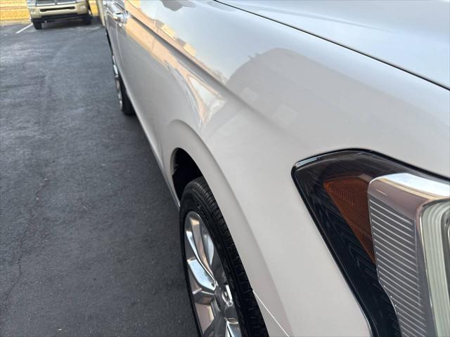 used 2019 Ford Expedition car, priced at $33,495
