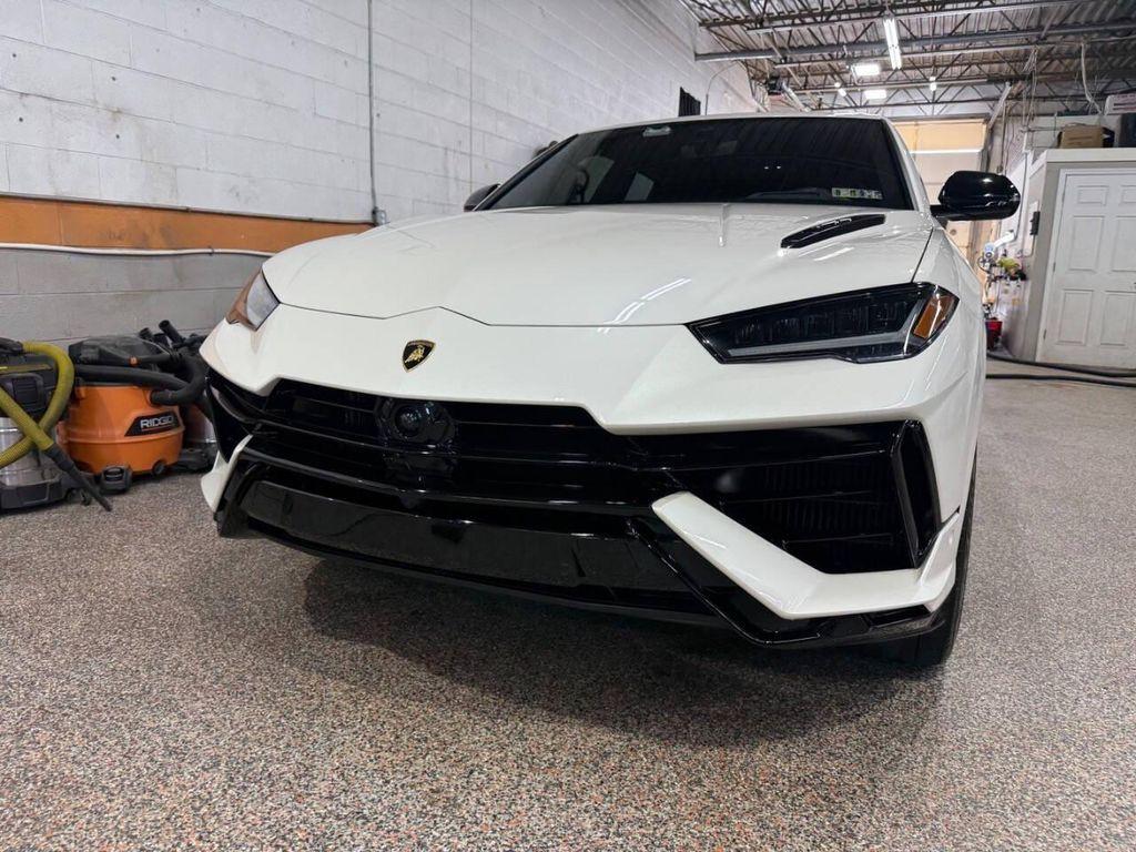 used 2024 Lamborghini Urus car, priced at $263,995