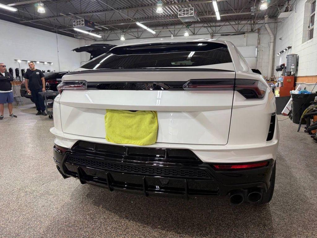 used 2024 Lamborghini Urus car, priced at $263,995