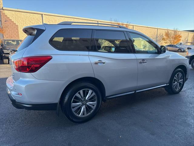 used 2020 Nissan Pathfinder car, priced at $20,995