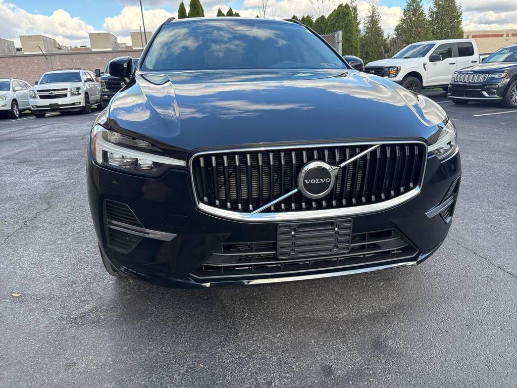 used 2022 Volvo XC60 car, priced at $28,995