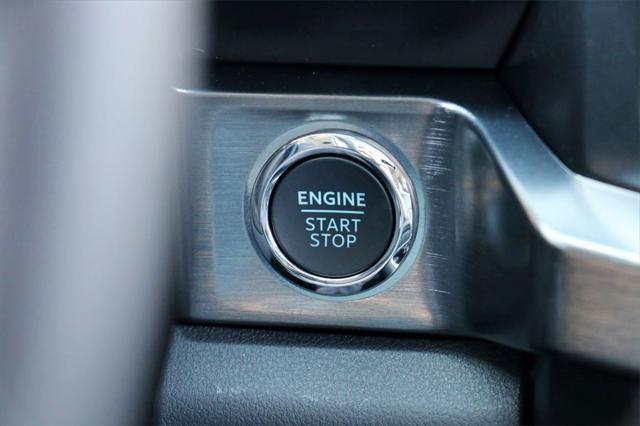 new 2025 Ford F-250 car, priced at $91,995
