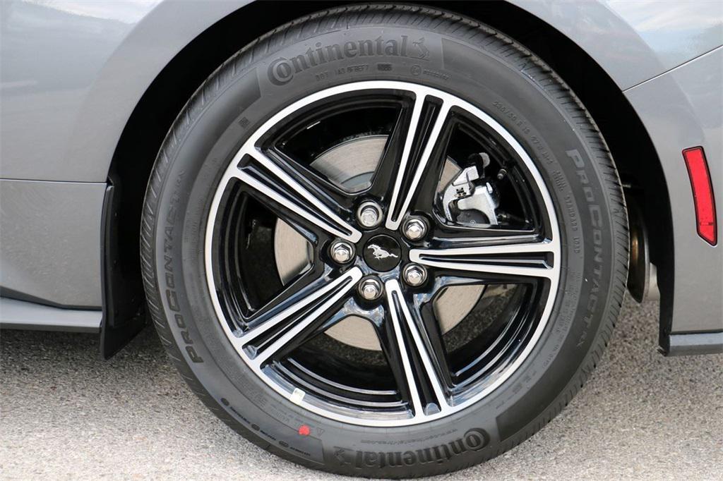 new 2025 Ford Mustang car, priced at $28,900