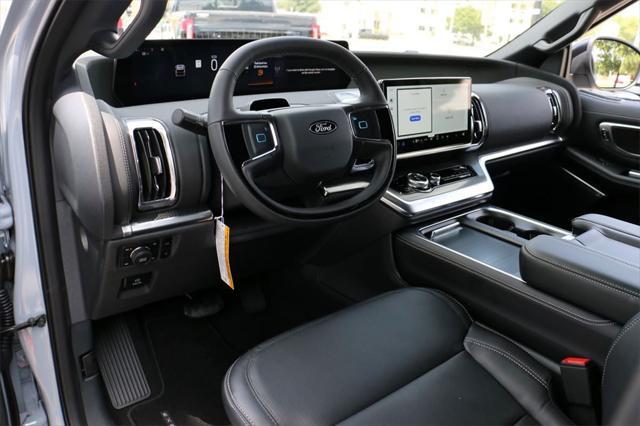 new 2025 Ford Expedition car, priced at $78,990