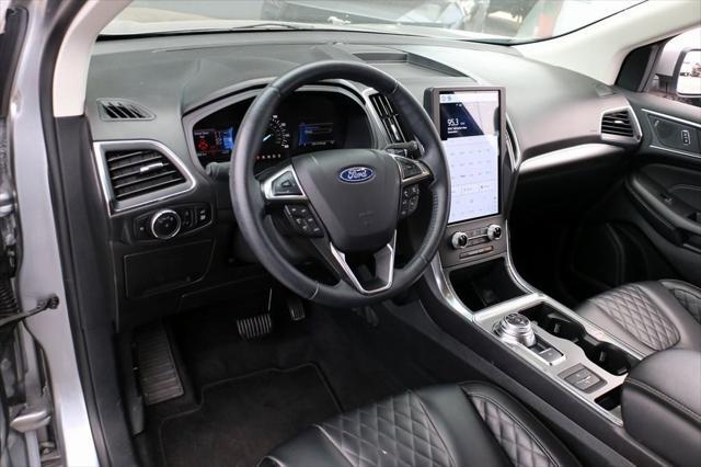 used 2024 Ford Edge car, priced at $30,500