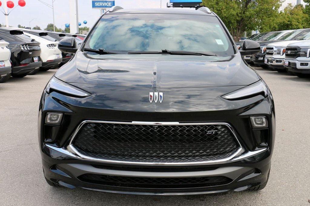 used 2025 Buick Encore GX car, priced at $21,995