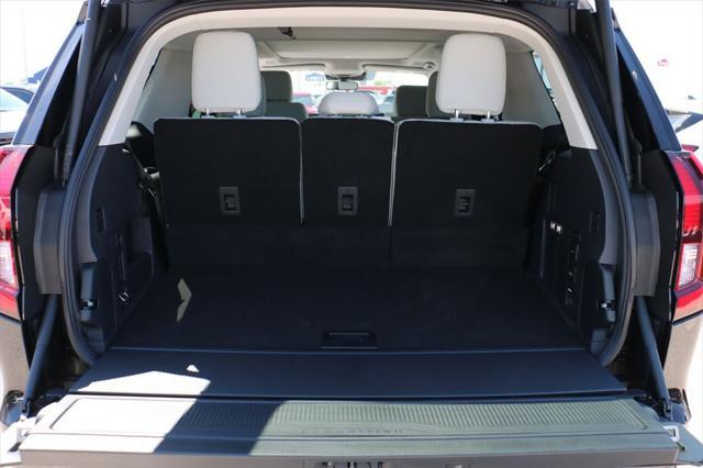 new 2025 Ford Expedition car, priced at $78,235