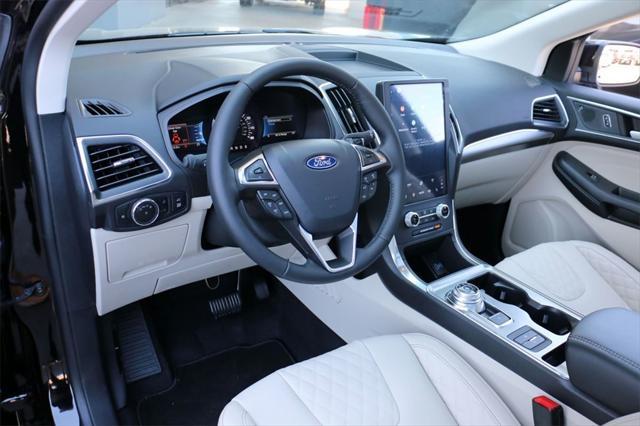 new 2024 Ford Edge car, priced at $39,400