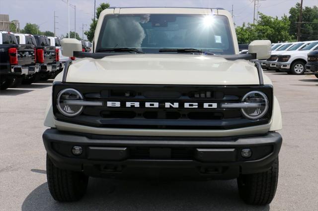 new 2025 Ford Bronco car, priced at $53,287