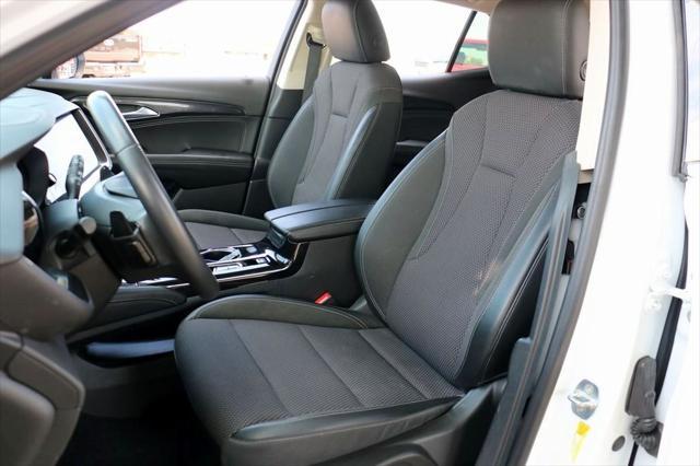 used 2023 Buick Envision car, priced at $21,500
