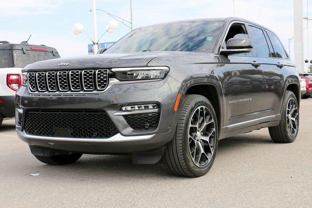 used 2022 Jeep Grand Cherokee car, priced at $37,000
