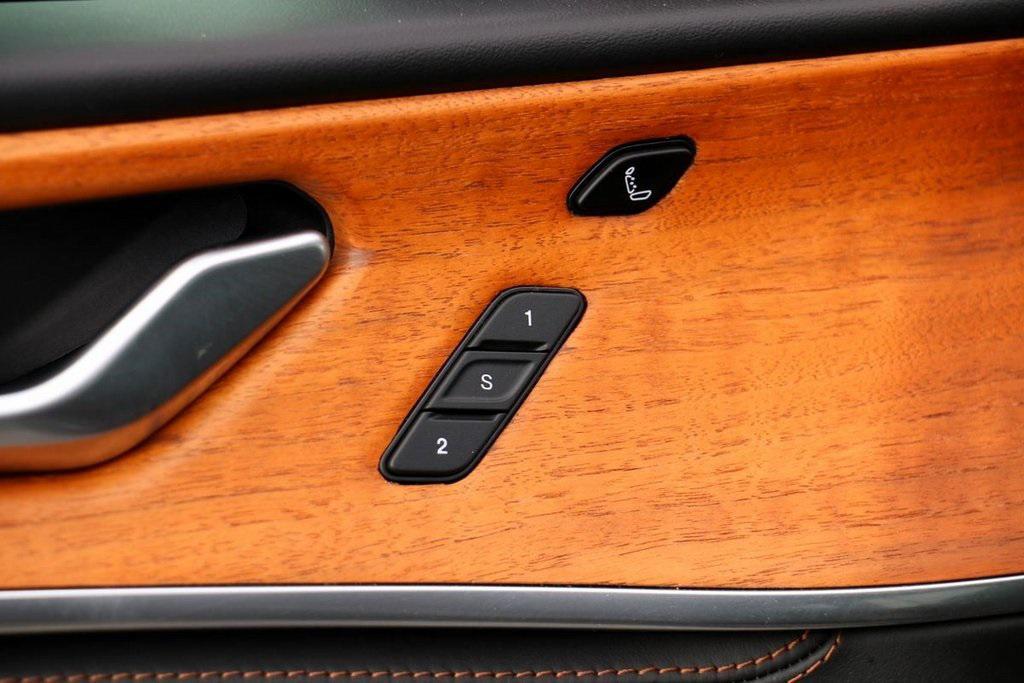 used 2022 Jeep Grand Cherokee car, priced at $37,000