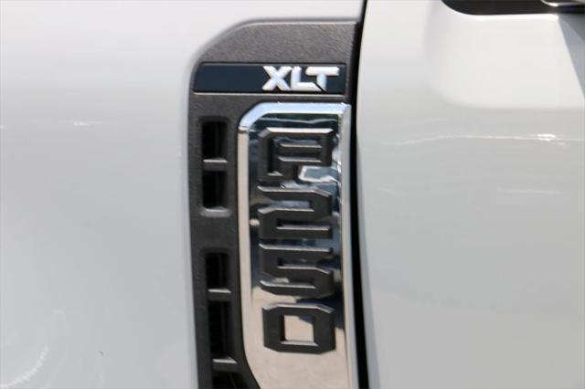 new 2025 Ford F-250 car, priced at $54,852