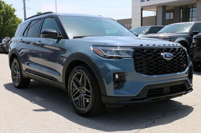 new 2025 Ford Explorer car, priced at $55,724