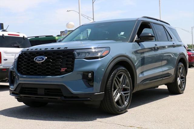 new 2025 Ford Explorer car, priced at $55,724