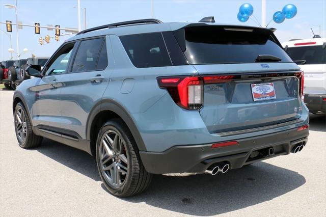 new 2025 Ford Explorer car, priced at $55,724