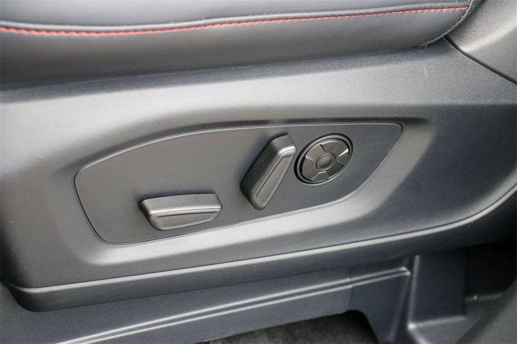 new 2025 Ford Explorer car, priced at $54,780
