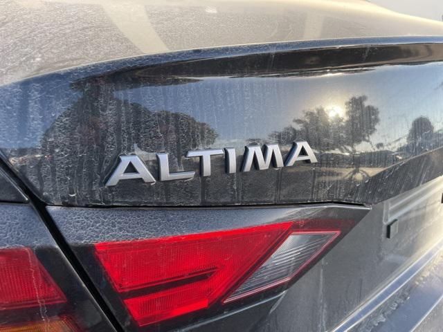 used 2023 Nissan Altima car, priced at $19,922