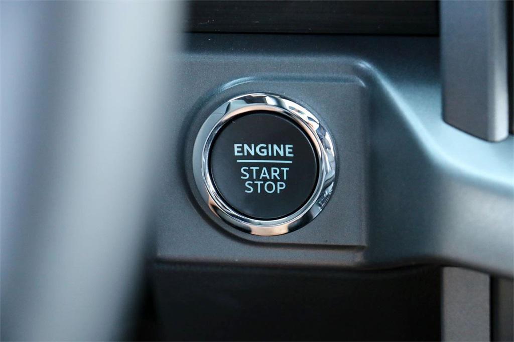 new 2025 Ford F-150 car, priced at $92,915