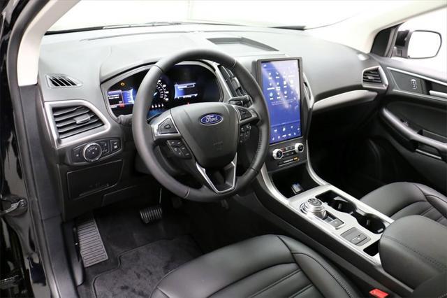 new 2024 Ford Edge car, priced at $32,260