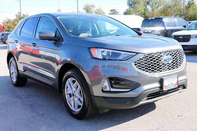 new 2024 Ford Edge car, priced at $32,260