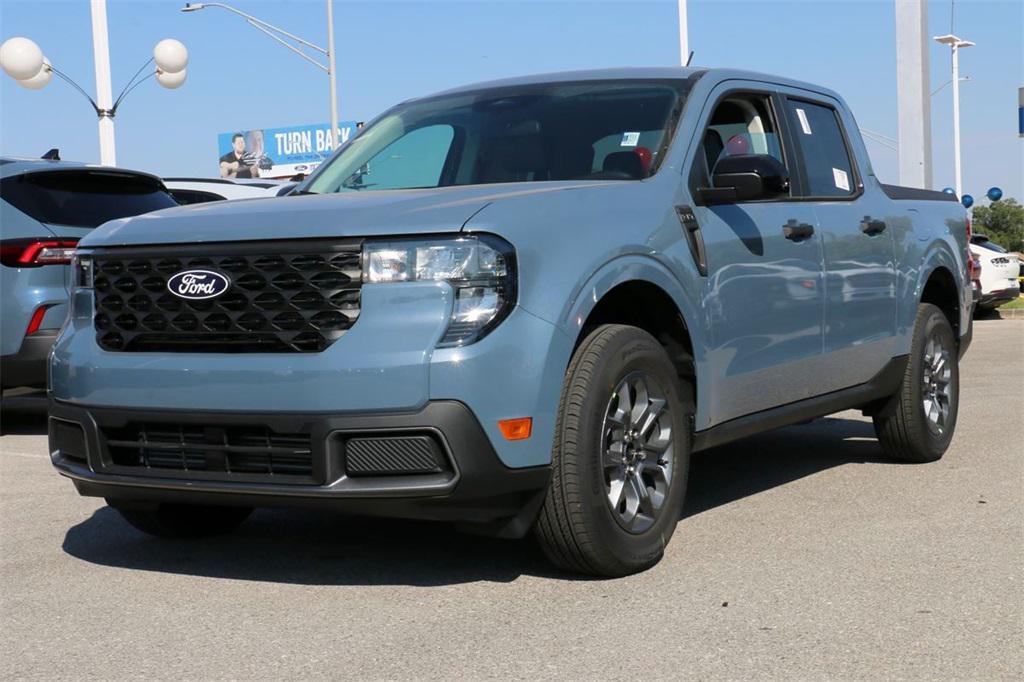 new 2025 Ford Maverick car, priced at $32,800