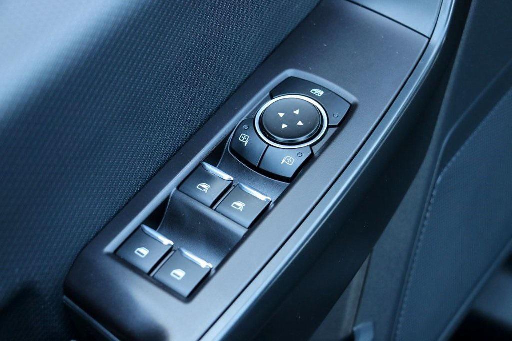 used 2023 Ford F-150 car, priced at $28,500