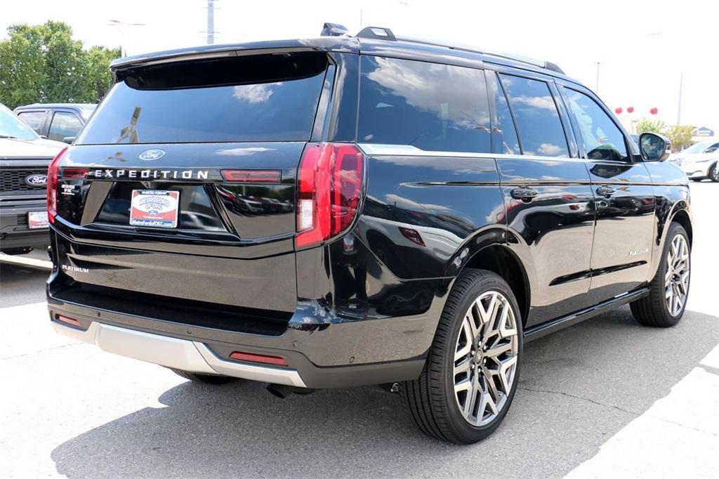 new 2025 Ford Expedition car, priced at $86,940
