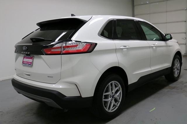 new 2024 Ford Edge car, priced at $30,910