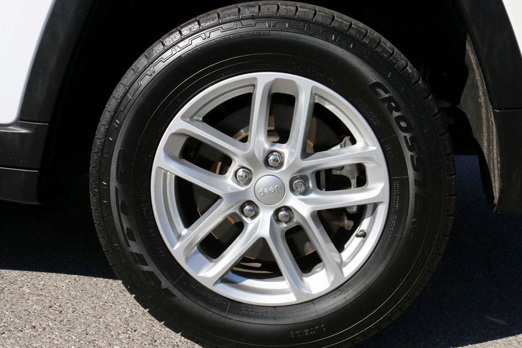 used 2023 Jeep Grand Cherokee L car, priced at $22,995