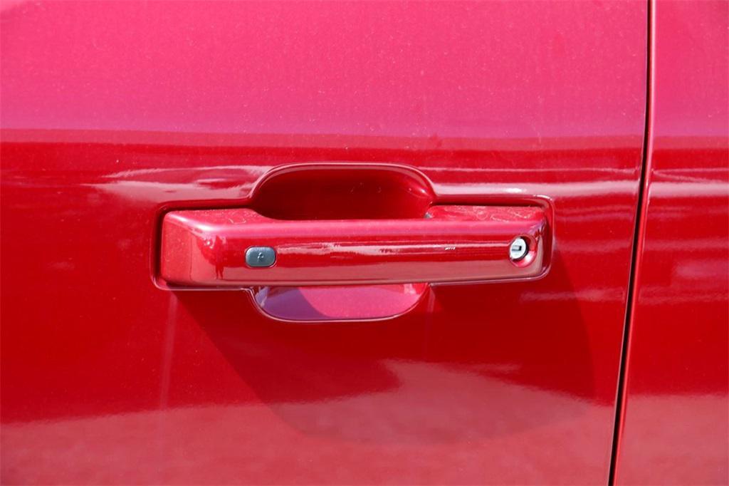 new 2025 Ford F-250 car, priced at $81,657