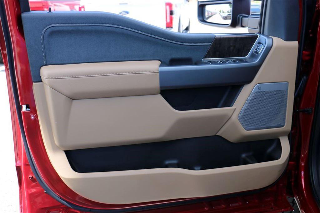 new 2025 Ford F-250 car, priced at $81,657