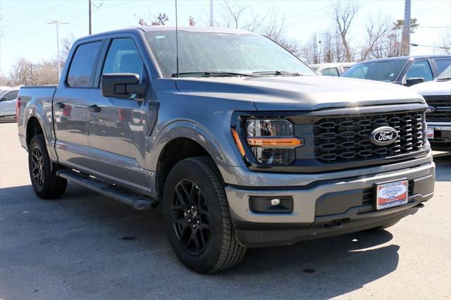 new 2025 Ford F-150 car, priced at $51,352