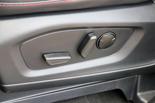 new 2025 Ford Explorer car, priced at $43,393