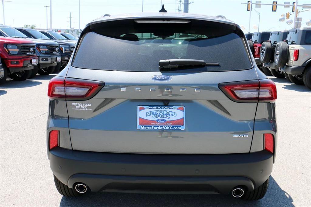 new 2025 Ford Escape car, priced at $29,316